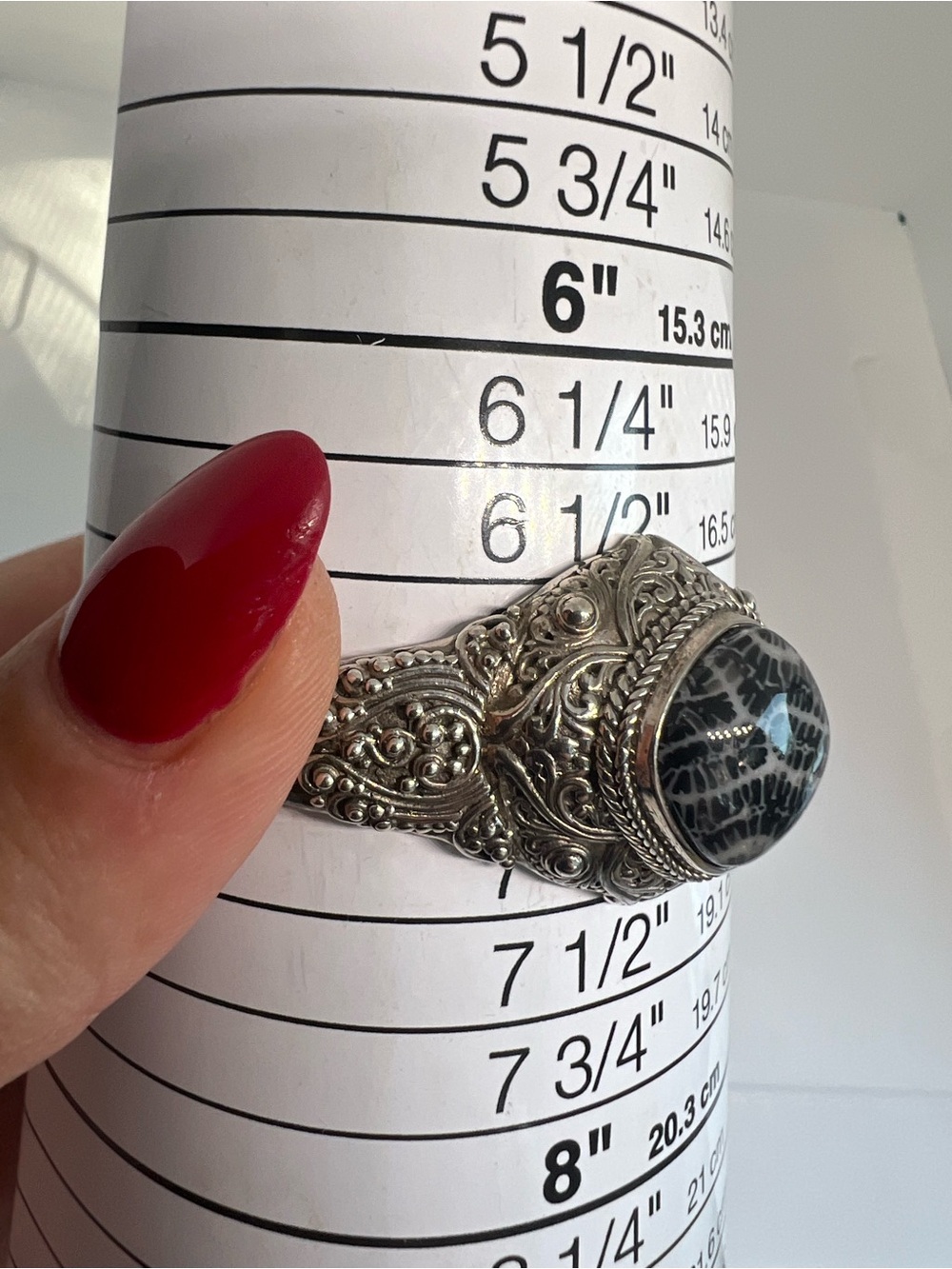 SARDA Ornate Sterling Silver Statement Cuff Bracelet with Black & White Stone - Picture 14 of 15